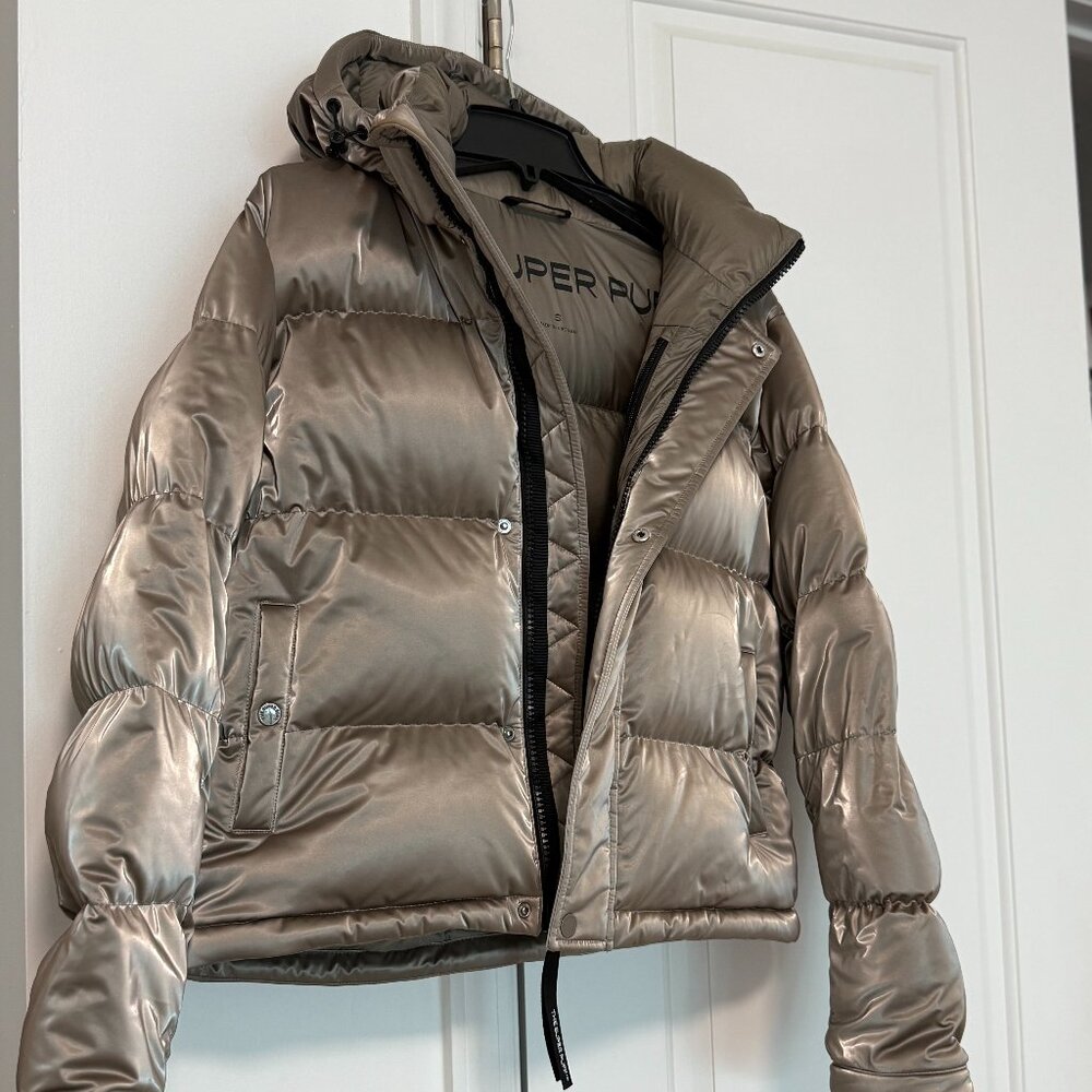 Aritzia The Super Puff Liquid Shine Puffer Jacket S Taupe | $325 Retail